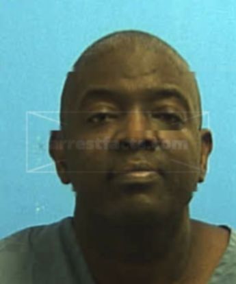 Santonio L Wiggins