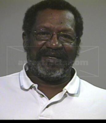 Leon Dennis Thomas