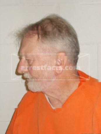 Robert R Mindy