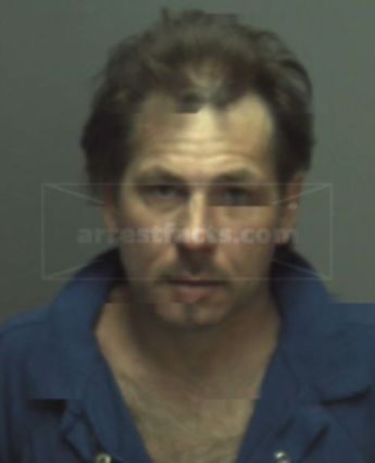Walling Dewayne Beecher
