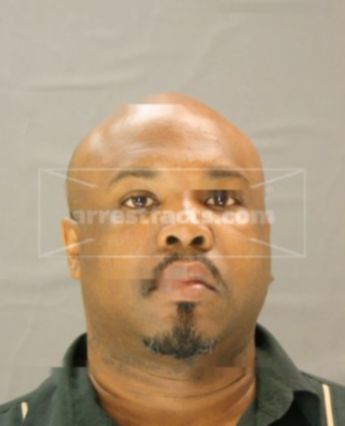 Derrick Cash