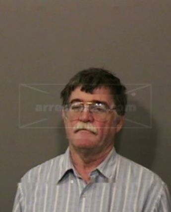 Roy W Hughes