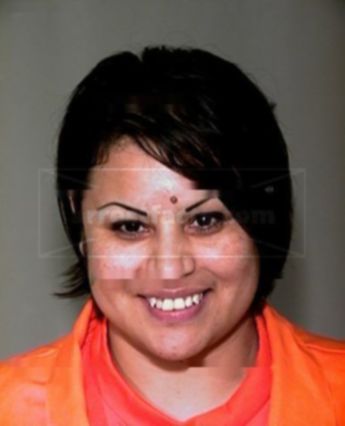 Minnie M Hernandez