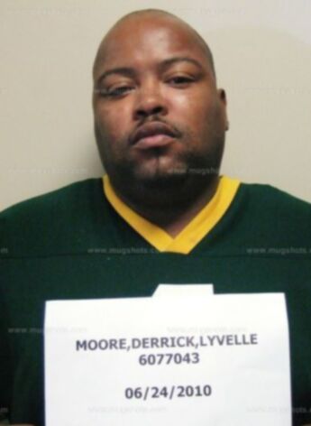 Derrick Lyvelle Moore