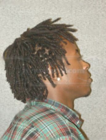 Travon D Topps