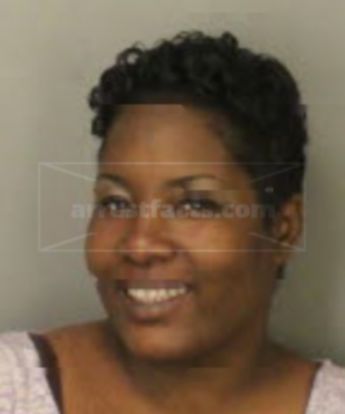 Monique D Landers