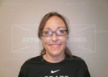 Jennifer L Hollobaugh