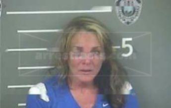 Heather L Thompson