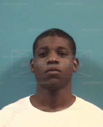 Oscar Lorenzo Knowles