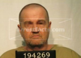 Johnny R Shelton
