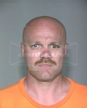 Ronnie L Conner