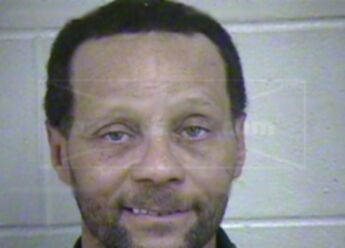Lee M Belcher