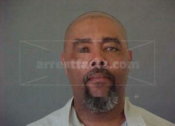 Kinard L Gabriel