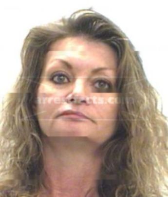 Carol Lucus Truitt