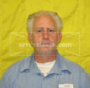 Lawrence Edward Yoakam