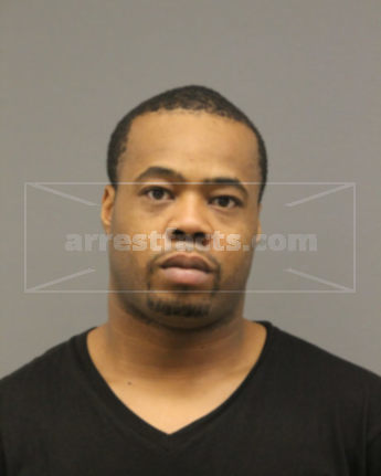 Lorenzo D Brown
