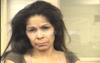 Dorothy R Enriquez