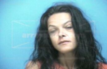 Hollee Jenipher Warren