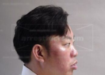 Chong Moua