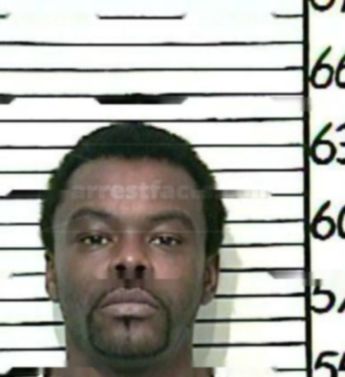 Mario Davis