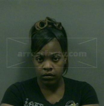 Dominique Nicole Harris