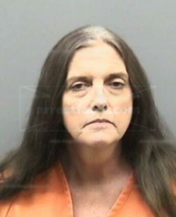 Roxanne Lola Schetter