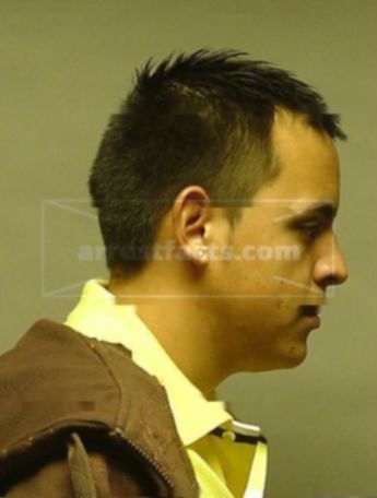 Luis E Almaraz
