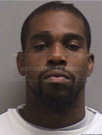 Lavaris Wade