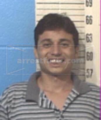 Juan J Reyna-Gonzalez