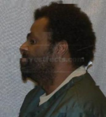 Lester J Green