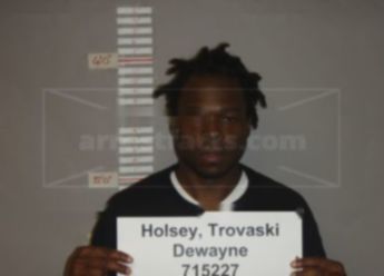 Trovaski Dewayne Holsey