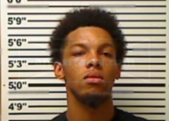 Jondarius T Arrington