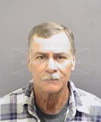 Mark Lynn Hutton