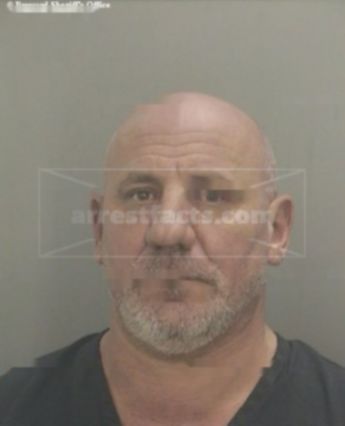 Robert Perniola