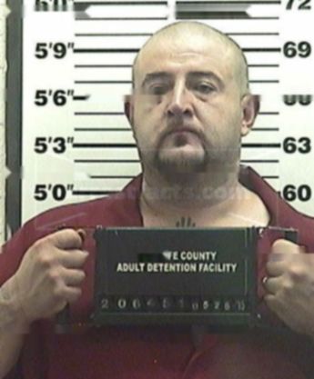 Lester Cisneros
