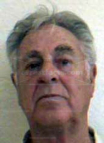 Richard R Nola