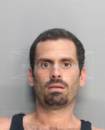 Hector Alcaide