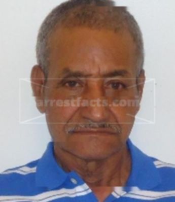 Luis Cardona