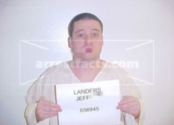 Jeffrey T Landers