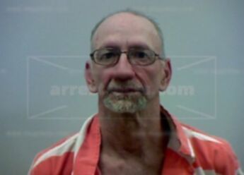 Andrew H Mcmullen