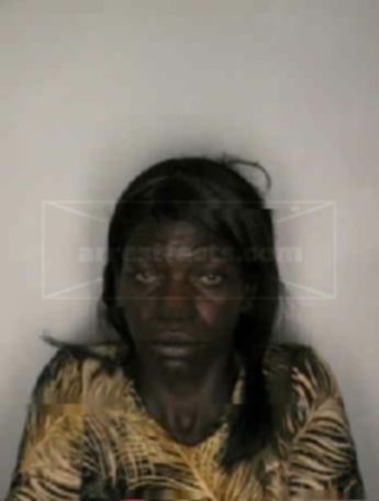 Quiana Roberta Spires