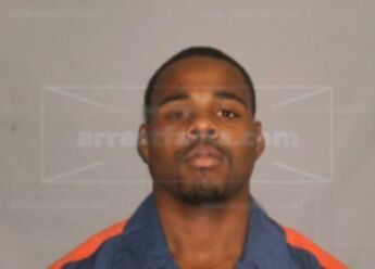 Tashaun Cortez Woodley