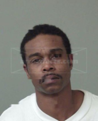 Clevon Kentae Young