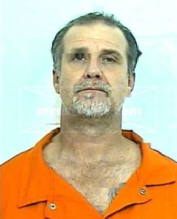 Kenny D Hutto