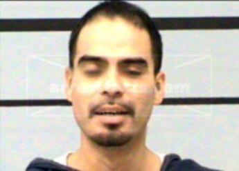 Daniel Flores Jr.
