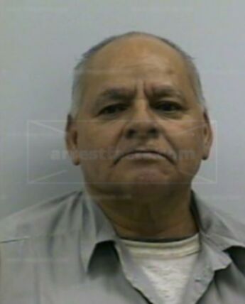 Luis C Vasquez