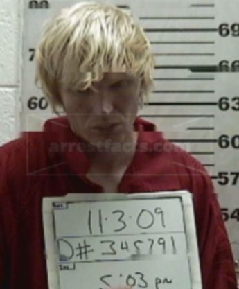 Travis Lee Worthington
