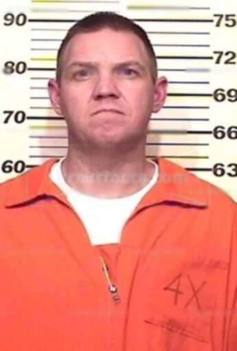 Raymond D Lynn