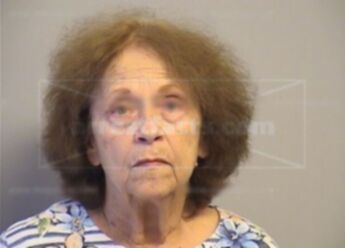 Nancy Lee Maccourt