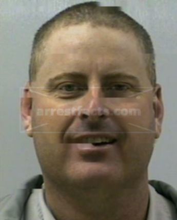 Kenny J Newell